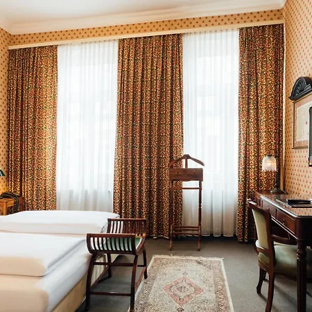 Hotel Kleine In Ruhiger Stadtlage