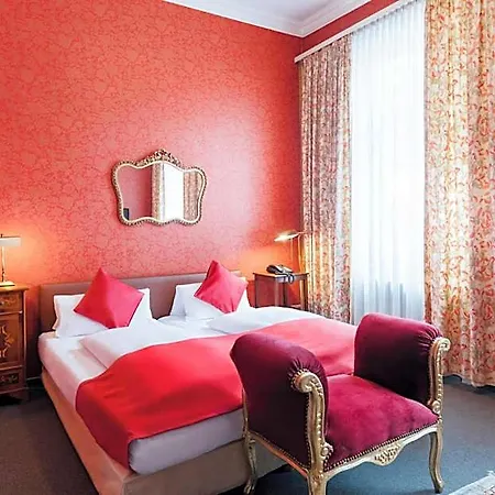 Hotel Das Kleine Hotel In Ruhiger Stadtlage 3*