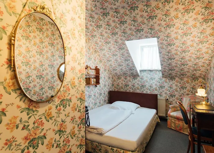 Kleine In Ruhiger Stadtlage Hotel